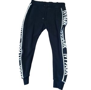 listing-status-banner